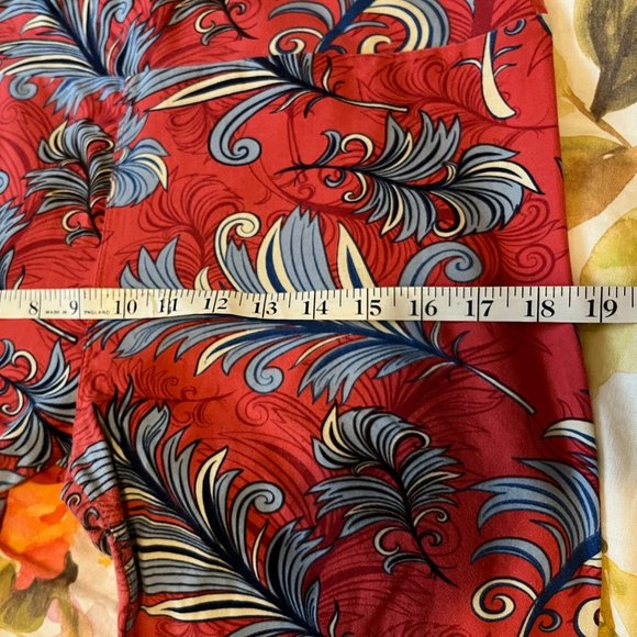 LULAROE Leggings Size Tall & Curvy (TC) (fit sizes 10-24) - Picture 10 of 14